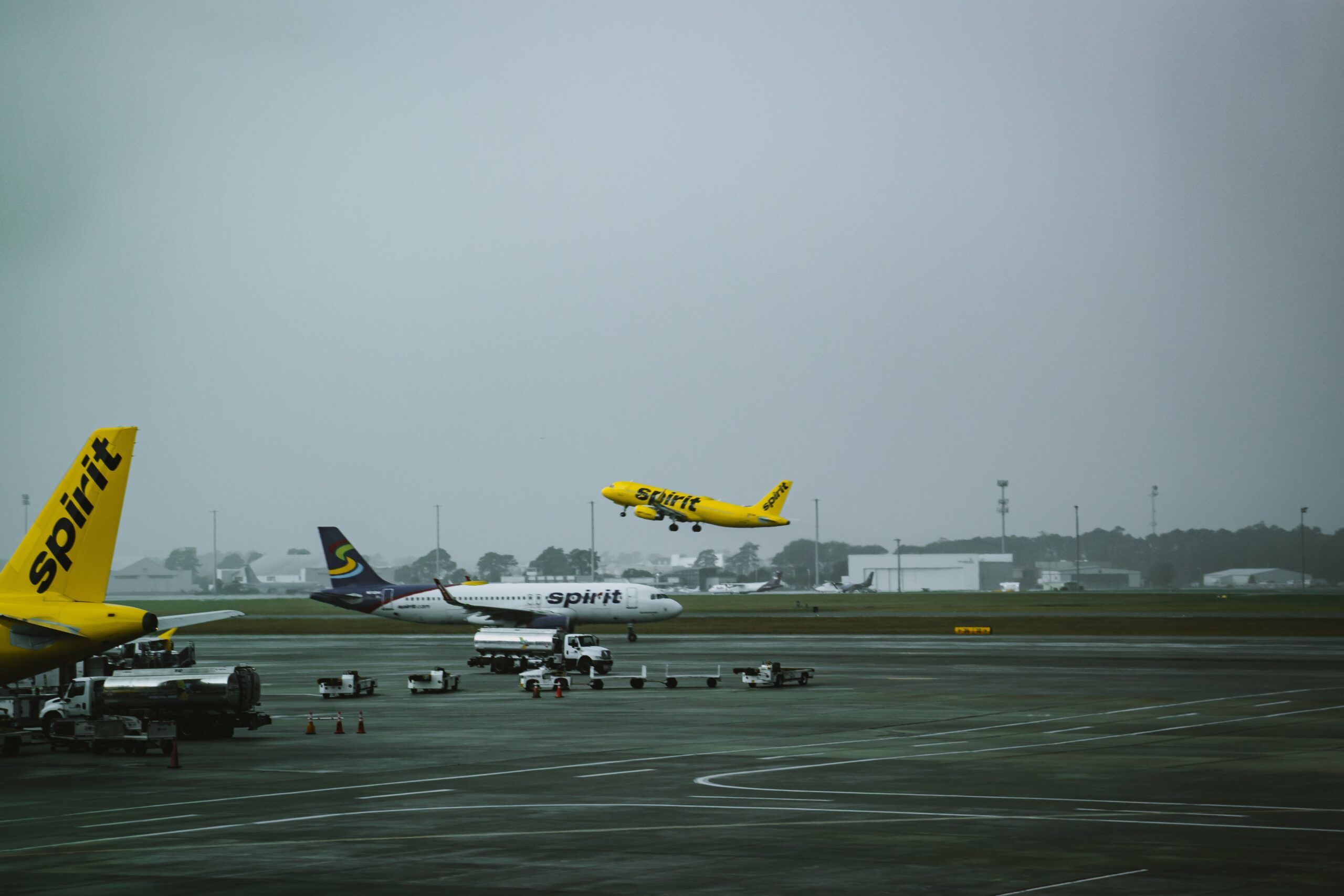 Spirit Airlines Does Complete 180, Freezes Hiring Amid Tough Quarter, P&W Engine Woes